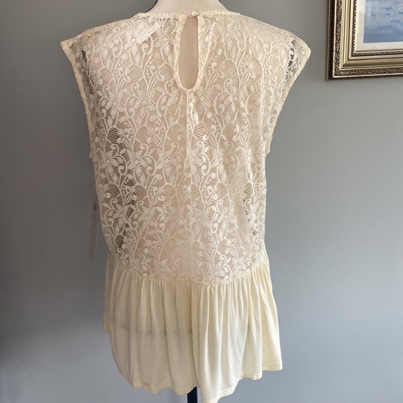 Daisy Fuentes Sleeveless Top NWT - Picture 3 of 14